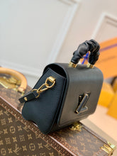 Load image into Gallery viewer, Louis Vuitton Twist MM Bag