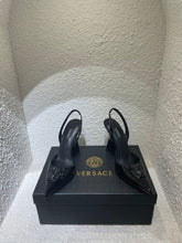 Load image into Gallery viewer, Versace La Medusa Slingback Pumps