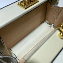 Load image into Gallery viewer, Gucci Interlocking G Mini Bag