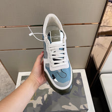 Load image into Gallery viewer, Valentino Camouflage Rockrunner Sneakers