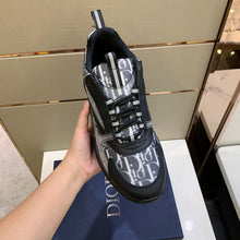 Load image into Gallery viewer, Dior Homme B22 Sneaker