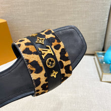 Load image into Gallery viewer, Louis Vuitton Revival Mule