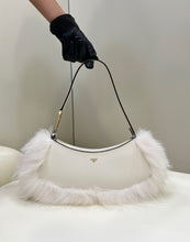 Load image into Gallery viewer, Fendi O'lock Swing Bag