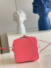 Load image into Gallery viewer, Louis Vuitton Noe Purse Bag