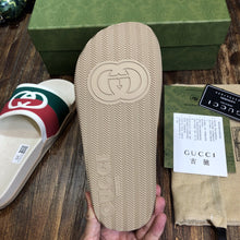 Load image into Gallery viewer, Gucci Interlocking G Slide Sandal