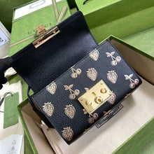 Load image into Gallery viewer, Gucci Padlock Small Shoulder Bag
