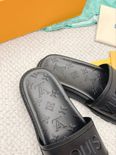 Load image into Gallery viewer, Louis Vuitton Men Slides