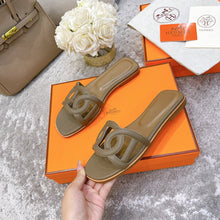 Load image into Gallery viewer, Hermes Aloha Sandal