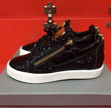 Load image into Gallery viewer, Giuseppe Zanotti - LUXURY KLOZETT