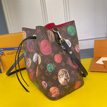 Load image into Gallery viewer, Louis Vuitton NeoNoe MM Bag