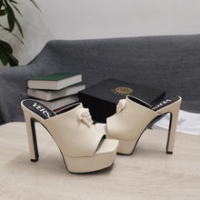 Load image into Gallery viewer, Versace LA MEDUSA PLATFORM MULES