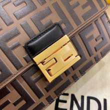 Load image into Gallery viewer, Fendi Kan U Small Bag