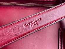 Load image into Gallery viewer, Givenchy Medium Antigona Soft Bag In Smooth Leather