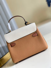 Load image into Gallery viewer, Louis Vuitton LockMe Ever BB Bag