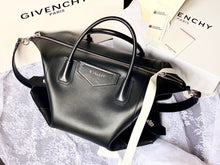 Load image into Gallery viewer, Givenchy Medium Antigona Soft Bag In Smooth Leather