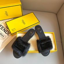 Load image into Gallery viewer, Fendi Signature Slides
