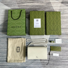 Load image into Gallery viewer, Gucci GG Marmont Chain Wallet