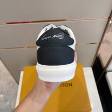 Load image into Gallery viewer, Louis Vuitton Ollie  Sneakers