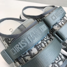Load image into Gallery viewer, Christian Dior D Wander Sneakers