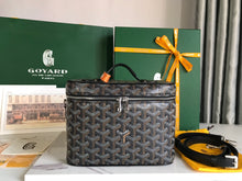 Load image into Gallery viewer, Goyard Muse Vanity Case Bag
