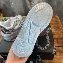 Load image into Gallery viewer, Versace Odissea Sneakers