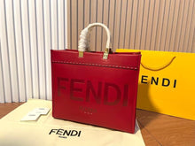 Load image into Gallery viewer, Fendi Sunshine Shopper Medium Bag