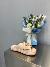 Load image into Gallery viewer, Fendi Fendigraphy Slides