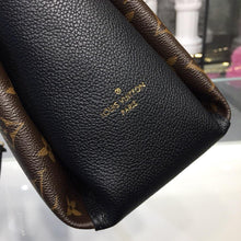 Load image into Gallery viewer, Louis Vuitton Surene MM Bag - LUXURY KLOZETT