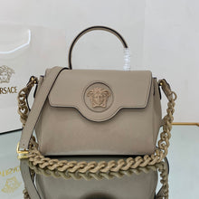 Load image into Gallery viewer, Versace La Medusa Medium Bag