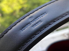 Load image into Gallery viewer, Louis Vuitton NeoNoe MM Bag - LUXURY KLOZETT