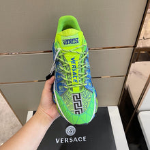 Load image into Gallery viewer, Versace Trigreca Sneakers