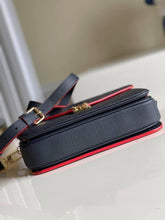 Load image into Gallery viewer, Louis Vuitton Pochette Metis Bag - LUXURY KLOZETT
