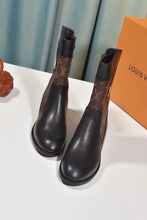 Load image into Gallery viewer, Louis Vuitton Boots