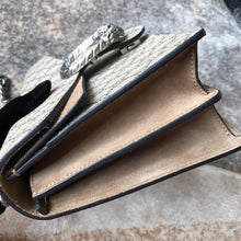 Load image into Gallery viewer, Gucci Dionysus Small shoulder bag - LUXURY KLOZETT