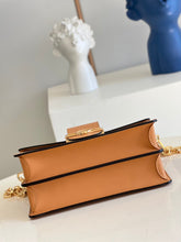 Load image into Gallery viewer, Louis Vuitton Dauphine MM Bag