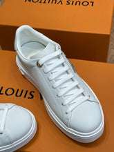 Load image into Gallery viewer, Louis Vuitton Time Out Sneakers