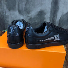 Load image into Gallery viewer, Louis Vuitton Luxembourg Samothrace Sneakers