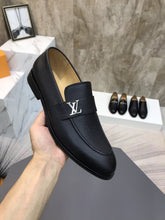 Load image into Gallery viewer, Louis Vuitton Shoe