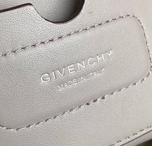 Load image into Gallery viewer, Givenchy Medium Antigona Soft Bag In Smooth Leather