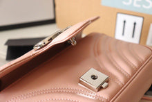 Load image into Gallery viewer, Gucci GG Marmont Shoulder Bag - LUXURY KLOZETT