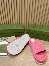 Load image into Gallery viewer, Gucci GG Platform Sandal