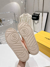 Load image into Gallery viewer, Fendi Match Sneakers