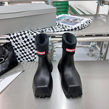 Load image into Gallery viewer, Balenciaga Trooper Boots