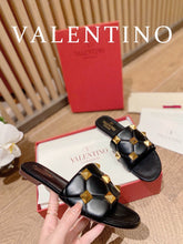 Load image into Gallery viewer, Valentino Roman Stud Flat Slide