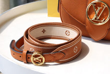 Load image into Gallery viewer, Louis Vuitton Pont 9 Soft PM Bag