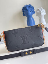 Load image into Gallery viewer, Louis Vuitton Multi Pochette Accessories Bag