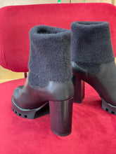 Load image into Gallery viewer, Louis Vuitton Star Trail Ankle Boots