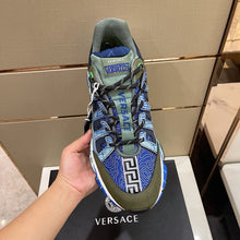 Load image into Gallery viewer, Versace Trigreca Sneakers