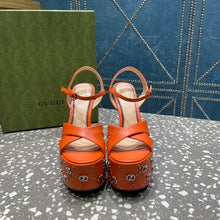 Load image into Gallery viewer, Gucci Interlocking G Studs Sandal