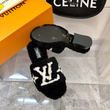 Load image into Gallery viewer, Louis Vuitton Magnetic Mule